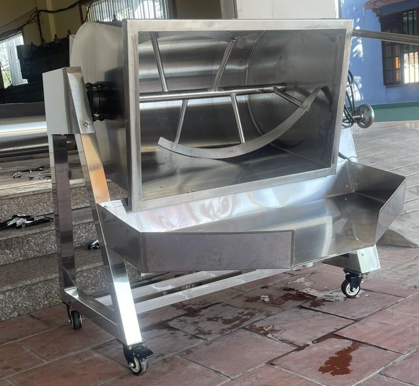 Máy trộn thực phẩm nằm ngang 50Kg